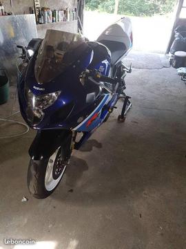 Suzuki gsxr 600