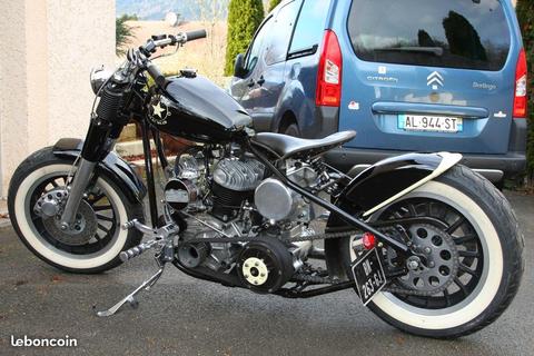 Harley Davidson WLA Flathead 1942 bobber