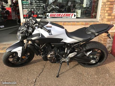 Yamaha mt07 a2