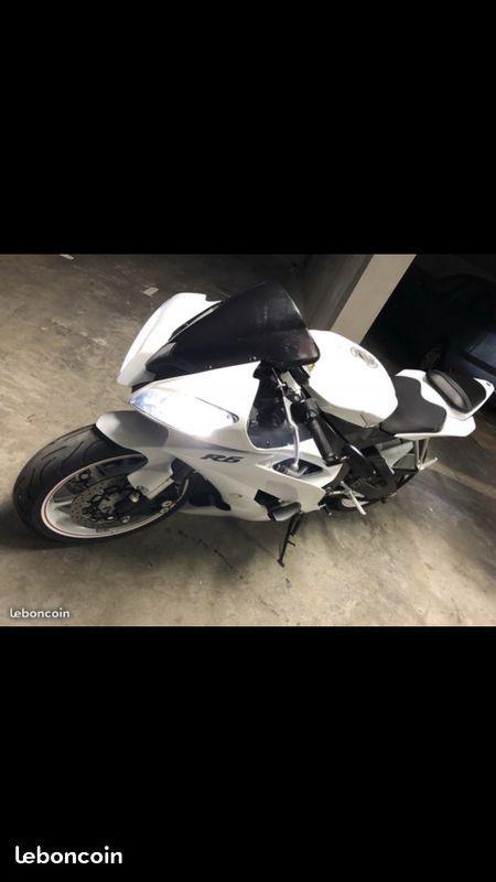 Yamaha R6