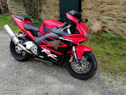 cbr 954 rr Fireblade (echange possible)