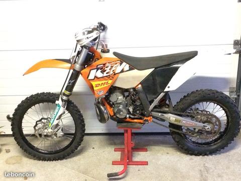 300 EXC à saisir