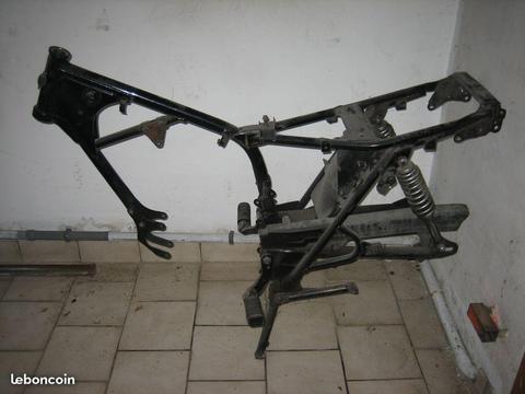 Cadre de yamaha 125 sr