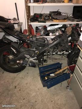 Yamaha yzf r125