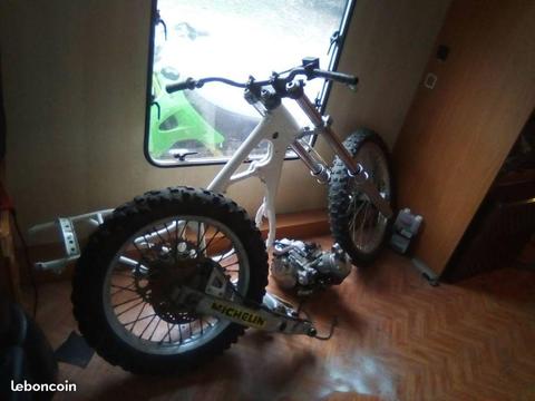 lot 3 moto et un quad