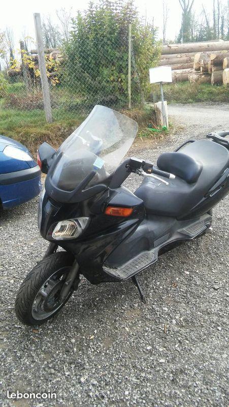 scooter burgman 650