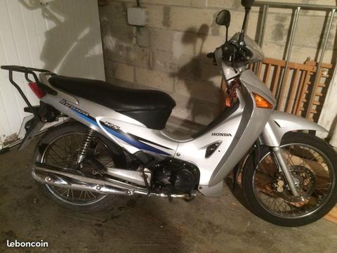 Honda innova 125