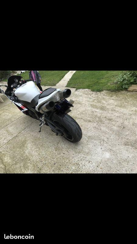 R1