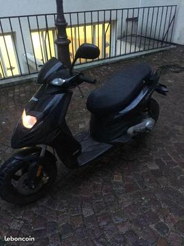 Scooter Piaggio typhoon