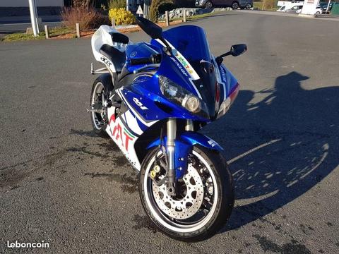 R1