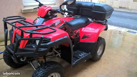 Tres bon quad a 450 masai