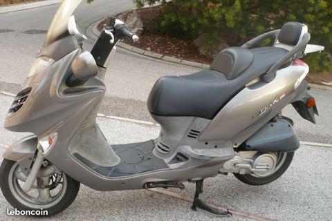 SCOOTER KYMCO 125 cm3