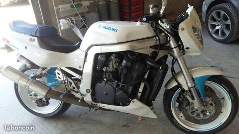 750 gsxr suzuki street bike