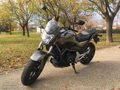 Moto Honda NC 700 S - ABS