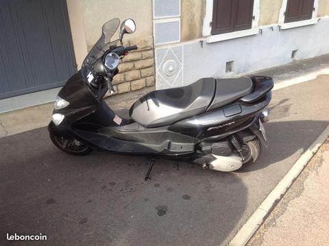 Scooter MBK SKYLINER 125 noir