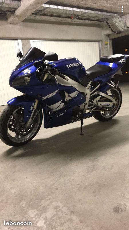 r1 450000km etat irreprochable