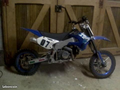 Dirt bike 125