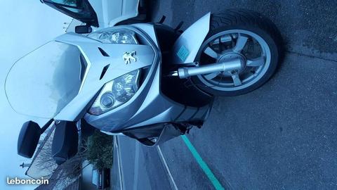 Peugeot satelis