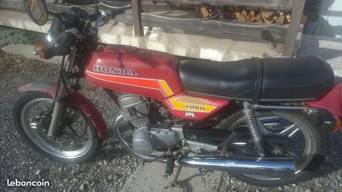 Honda cb125t