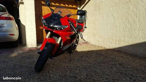 Yamaha yzf r6