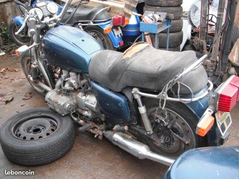 Lot 2 sidecar 1100 goldwing