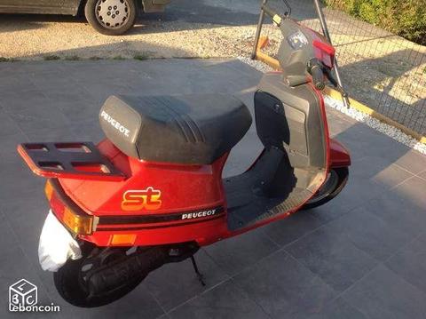 Scooter ST50 Peugeot rouge