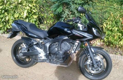 Yamaha FZ6 S2 Fazer