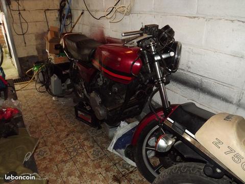 Kawa z1000 j