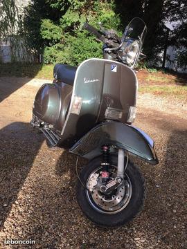 Vespa px 125 restaurée à neuf complet