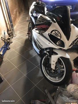 R1