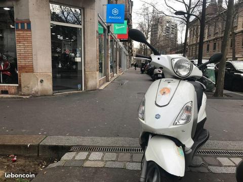 Piaggio fly 50 2t bon etat general revise