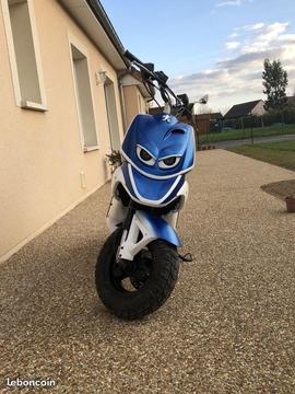 Scooter Peugeot Trekker