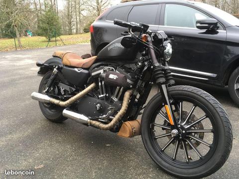 Harley Davidson sportster 883 iron
