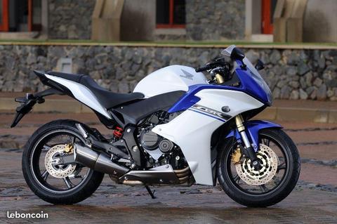 Honda CBR 600 F - 5800 km