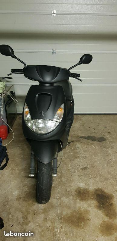 Scooter Peugeot vivacity