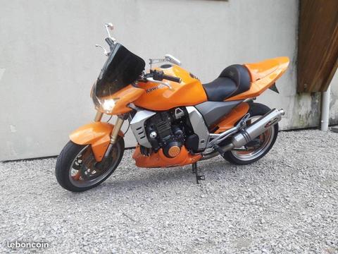 beau z1000 équipé ermax/ akra/ rizoma échange poss
