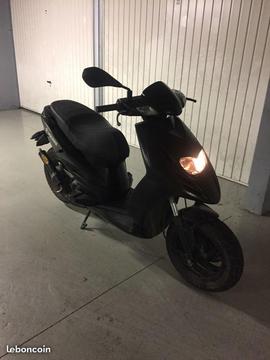 Scooter Typhoon