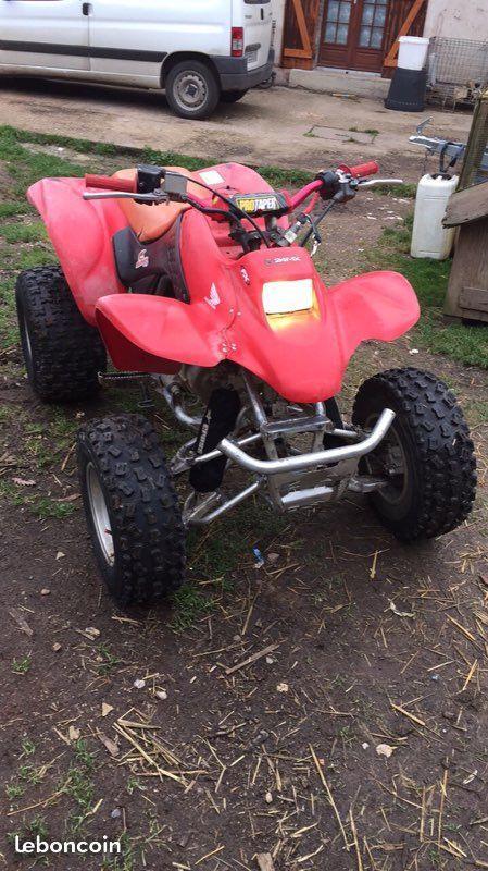 Quad honda 250 av ou ech