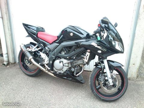 Suzuki SV 650 S très bien équipée