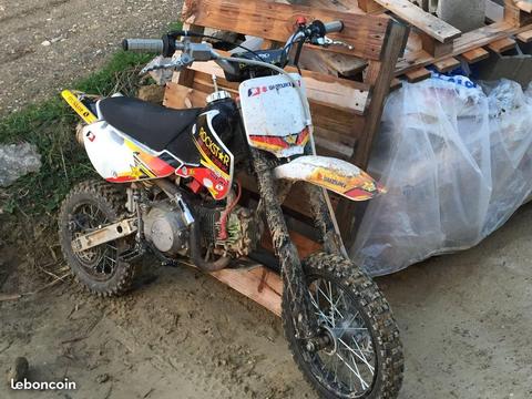 Dirt bike klx marche fort
