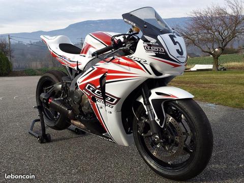 Honda 1000 CBR 2008 Piste