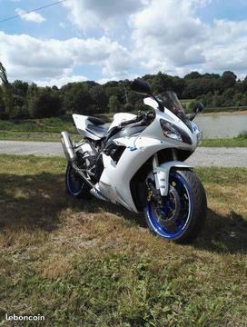 Yamaha R1 2002 injection