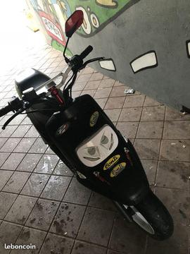 Scooter Booster Spirit av 2004