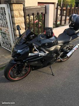 SUZUKI GSXR 1000 édition Black&Or Yoshimura