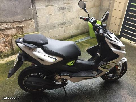 Scooter Nitro mbk