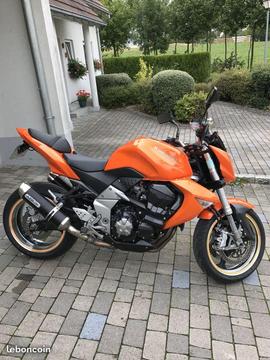 Z1000