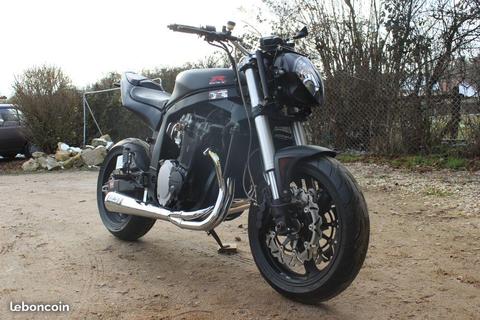 1100 GSX R suzuki