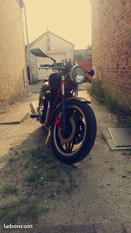 cafe racer bobber
