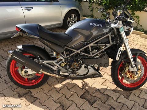 Ducati 916 s4