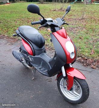 Peugeot ludix 2 places 2500km comme neuf